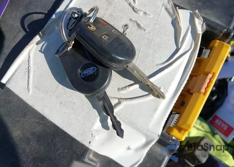 2011 Ford F-150 Lariat z USA, uszkodzony, nr VIN 1FTFW1ET1BFA82757